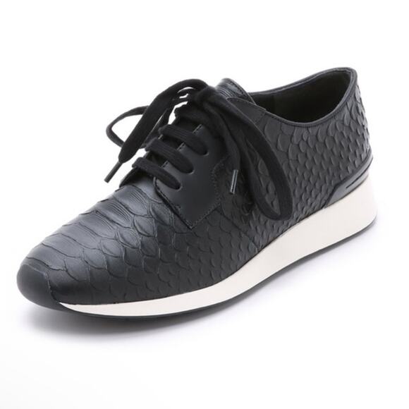 VINCE Rayner Leather Lace-Up Sneakers Snakeskin Embossed Luxe Black Size 10 - Picture 1 of 10